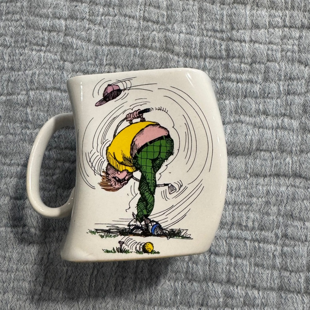 Golf Gifts "The Results of Over‎ Swing" Twisted Coffee Mug Vintage 1991